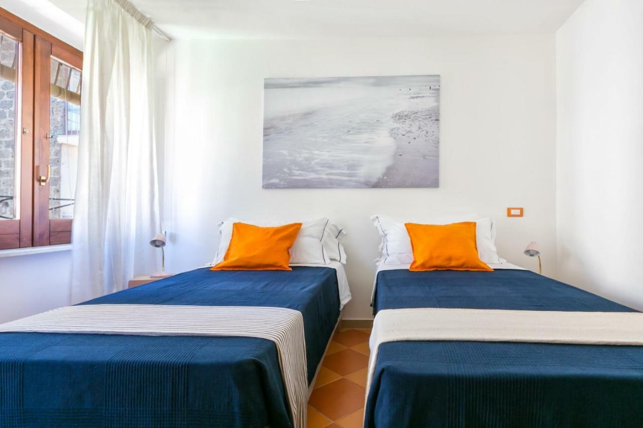 Ferienwohnung Terrazza Felicienne Sorrent Exterior foto