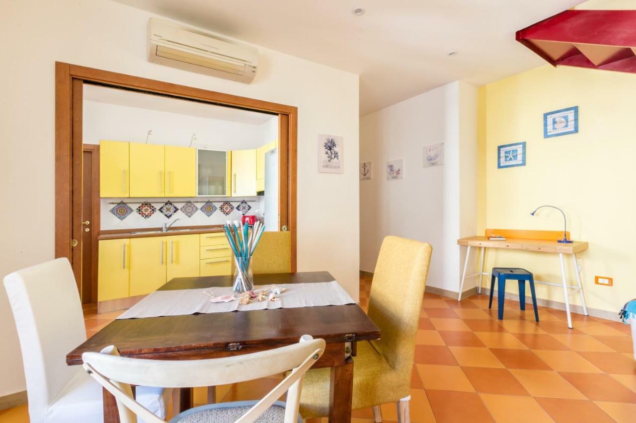 Ferienwohnung Terrazza Felicienne Sorrent Exterior foto