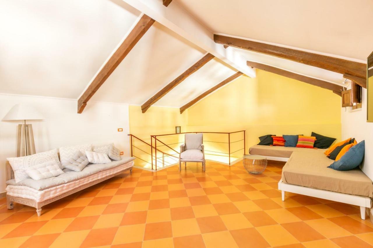 Ferienwohnung Terrazza Felicienne Sorrent Exterior foto